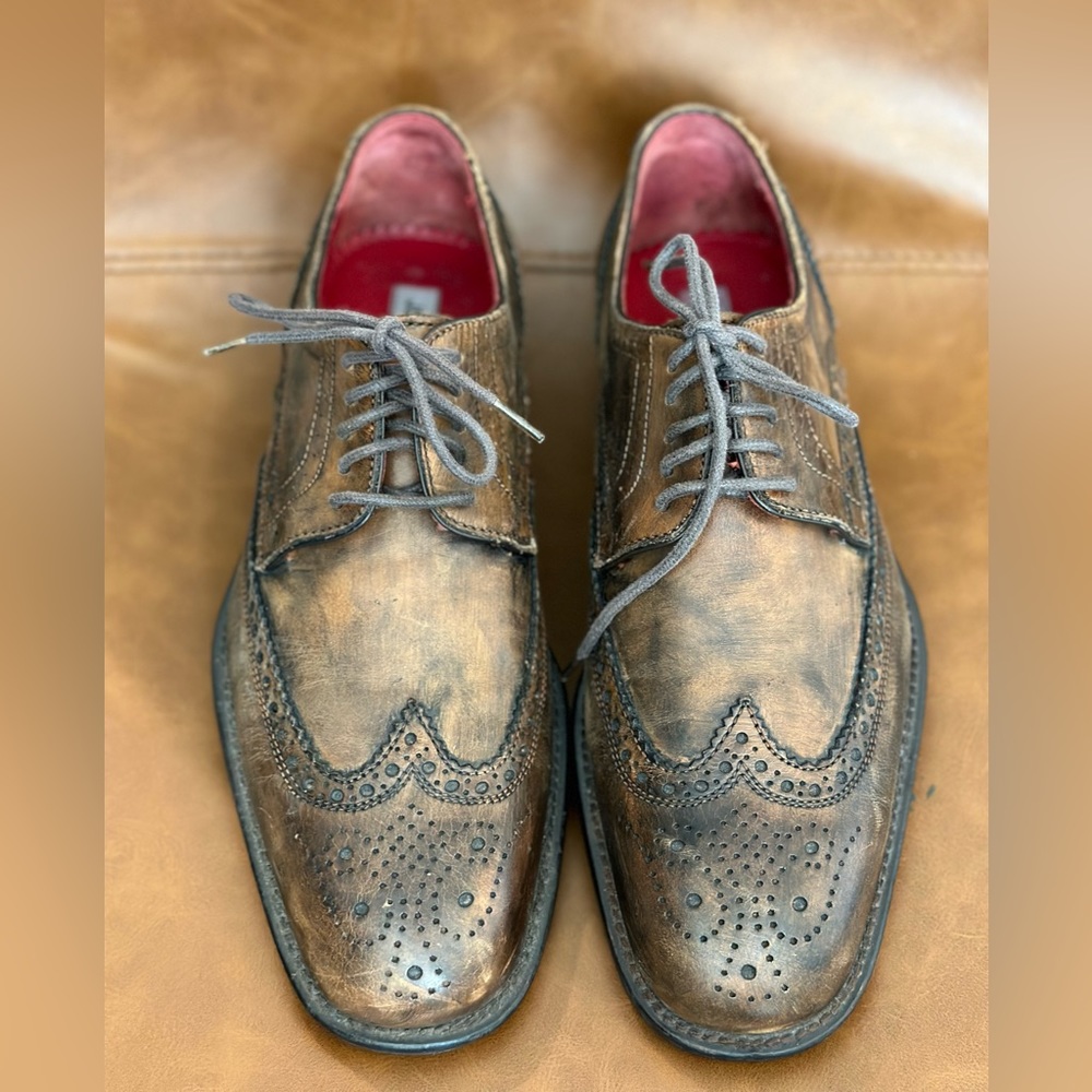 Johnston & Murphy Wingtip Dress Shoes 100% leather. Sz. 8